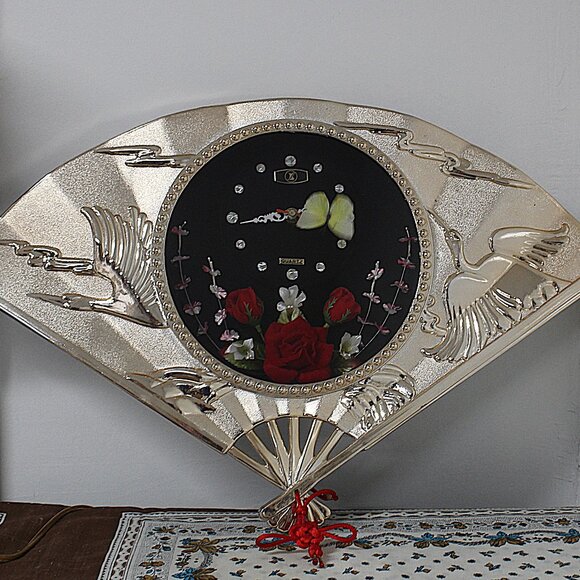 Vintage Gold Fan Wall Clock – Japanese Art Deco – Civic Quartz – Floral Face – 2 - Picture 1 of 7